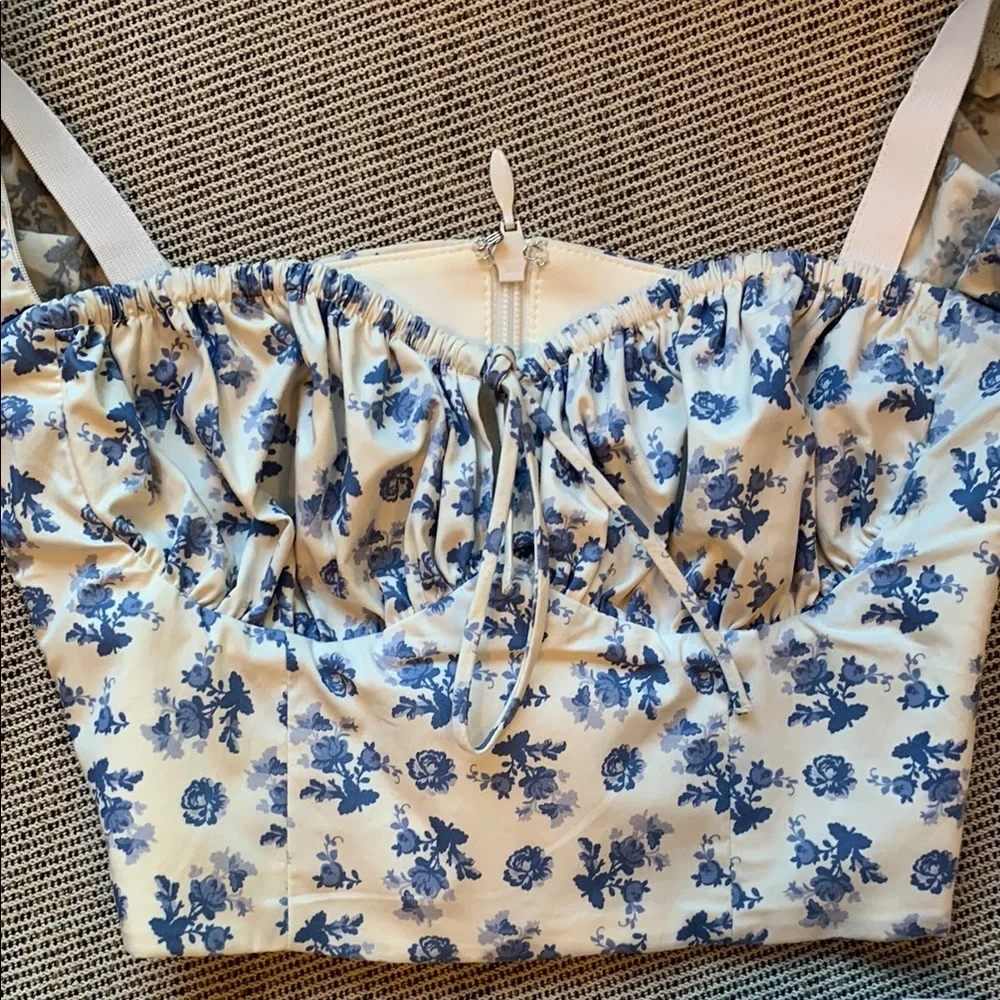 House of CB | EUC Blue Print Cropped Corset Top | Sz XS - Picture 4 of 12